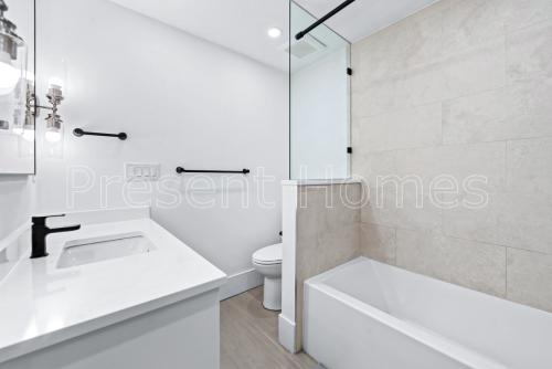 yBS-bathroom3069 16