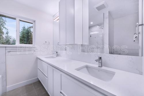gBR-Bathroom-1