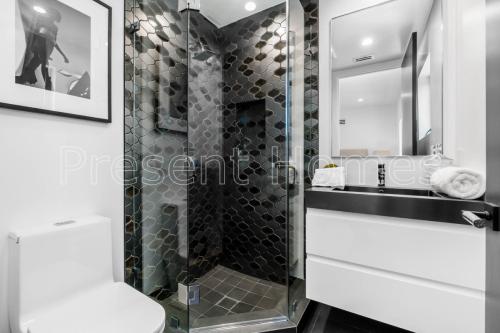 Bathroom2-14 (1)