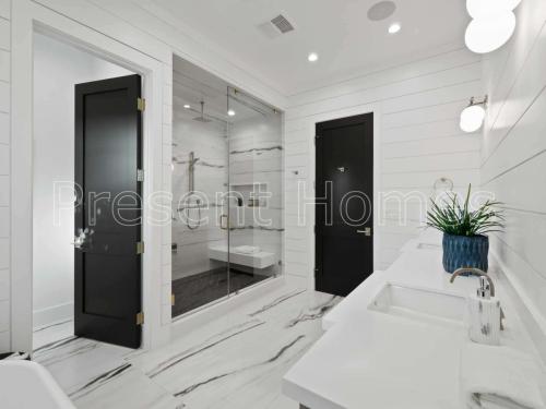 FF-Bathroom-2