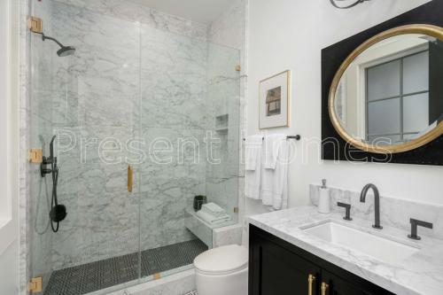 7S1-Bathroom-1